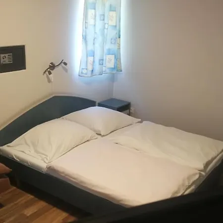 Joker Panzio Bed and Breakfast