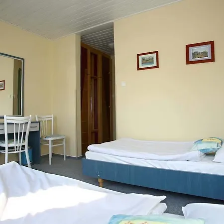 Joker Panzio Bed & Breakfast